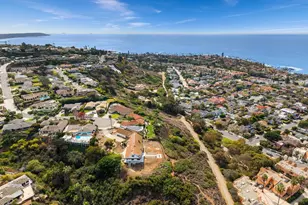 6591 Avenida Wilfredo, La Jolla, CA 92037 - Photo 4