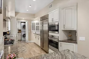 1133 1st St, Coronado, CA 92118 - Photo 10