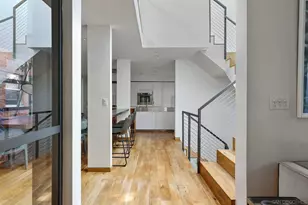 7 Vicente Ter, Santa Monica, CA 90401 - Photo 12