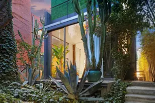 7 Vicente Ter, Santa Monica, CA 90401 - Photo 4