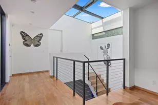 7 Vicente Ter, Santa Monica, CA 90401 - Photo 22