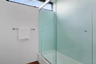 7 Vicente Ter, Santa Monica, CA 90401 - Photo 34