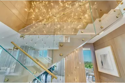  2500 6th Ave #Penthouse 4, San Diego, CA 92103 - Photo 2