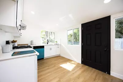  678 Robby Way, Fallbrook, CA 92028 - Photo 4