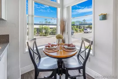  7241 San Luis St, Carlsbad, CA 92011 - Photo 6