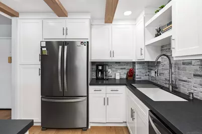  4944 Cass St. #407, San Diego, CA 92109 - Photo 2