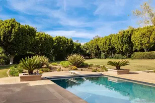 18050 Rancho La Cima Corte, Rancho Santa Fe, CA 92067 - Photo 42