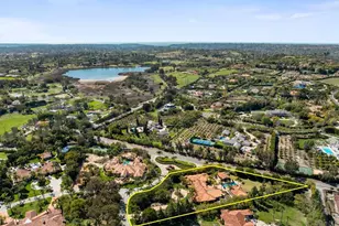 18050 Rancho La Cima Corte, Rancho Santa Fe, CA 92067 - Photo 56