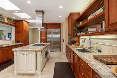  5717 Baja Mar, La Jolla, CA 92037 - Photo 24