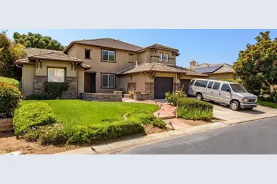  569 Inverlochy Dr, Fallbrook, CA 92028 - Photo 2