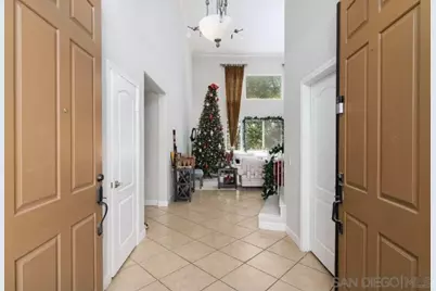  569 Inverlochy Dr, Fallbrook, CA 92028 - Photo 4