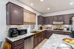 569 Inverlochy Dr, Fallbrook, CA 92028 - Photo 14