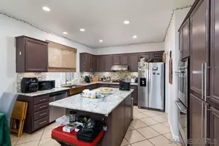 569 Inverlochy Dr, Fallbrook, CA 92028 - Photo 12