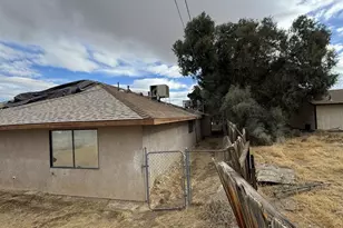 34792 Cedar Rd, Barstow, CA 92311 - Photo 1