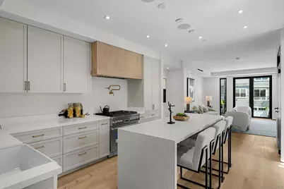  242 Playa Del Norte St, La Jolla, CA 92037 - Photo 8