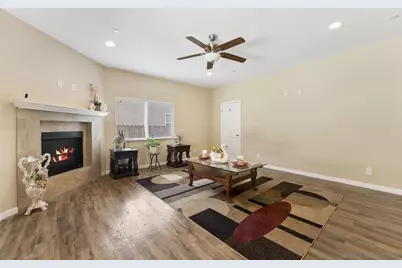  1637 Paraiso Ave, Spring Valley, CA 91977 - Photo 16