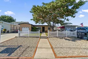 484 Gardner St, El Cajon, CA 92020 - Photo 1