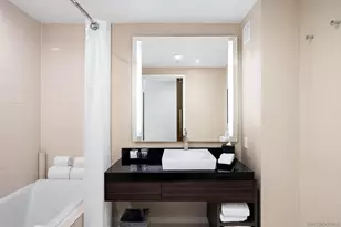 207 Fifth Ave, San Diego, CA 92101 - Photo 16