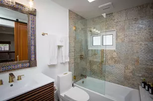 1047 Highland Dr, Del Mar, CA 92014 - Photo 16