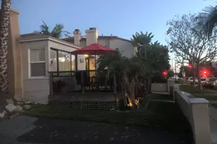4135 SW Fanuel St, Pacific Beach, CA 92109 - Photo 4