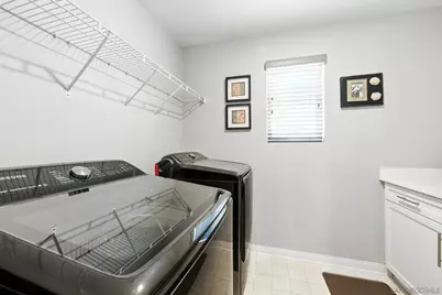  8672 Camden Dr, Santee, CA 92071 - Photo 18