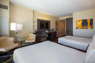 207 Fifth Ave, San Diego, CA 92101 - Photo 4