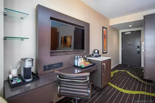 207 Fifth Ave, San Diego, CA 92101 - Photo 6