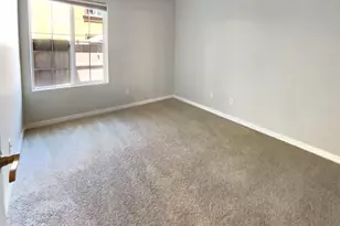 5252 Balboa Arms Dr, San Diego, CA 92117 - Photo 6