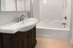 5252 Balboa Arms Dr, San Diego, CA 92117 - Photo 8