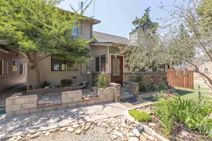 622 Sunset Ln, Sugarloaf, CA 92386 - Photo 4