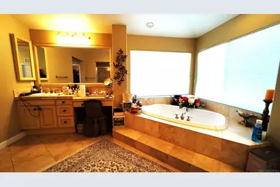  5398 Shannon Ridge Ln, San Diego, CA 92130 - Photo 20