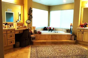 5398 Shannon Ridge Ln, San Diego, CA 92130 - Photo 18