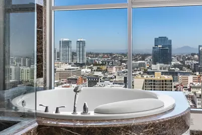  645 Front St #2004, San Diego, CA 92101 - Photo 32