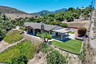 1070 El Paseo, Vista, CA 92084 - Photo 1