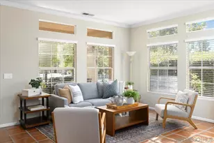 2385 Amber Oak Ln, Escondido, CA 92027 - Photo 4