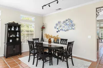  2385 Amber Oak Ln, Escondido, CA 92027 - Photo 6