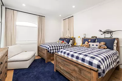  704 Muirlands Vista Way, La Jolla, CA 92037 - Photo 30