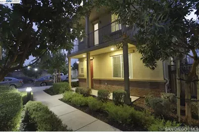  75 Middleton Pl, Hayward, CA 94544 - Photo 8