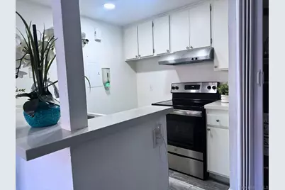  875 W San Ysidro Blvd #14, San Ysidro, CA 92173 - Photo 10