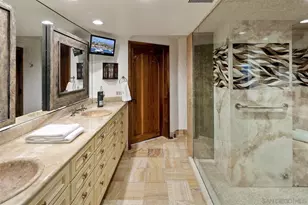 100 Harbor Dr, San Diego, CA 92101 - Photo 32