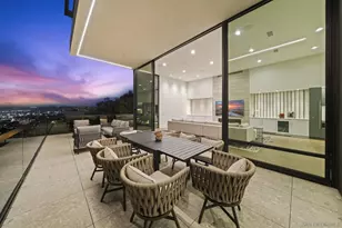 2035 Evergreen, San Diego, CA 92106 - Photo 6