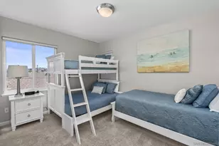 735 Jersey Ct, San Diego, CA 92109 - Photo 32