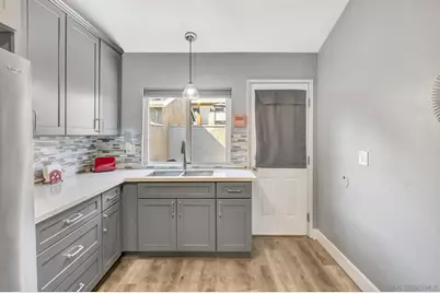  7700 Parkway Dr #17, La Mesa, CA 91942 - Photo 4