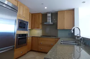 700 W E St, San Diego, CA 92101 - Photo 16