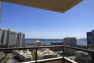 700 W E St, San Diego, CA 92101 - Photo 2