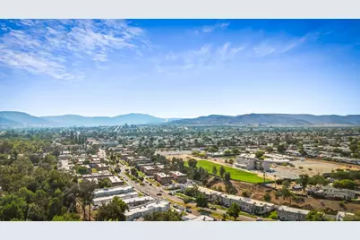  9404 Carlton Oaks Dr #D, Santee, CA 92071 - Photo 20