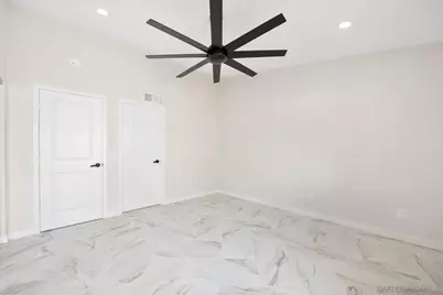  6915 Pear Tree Dr, Carlsbad, CA 92011 - Photo 24