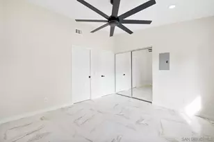 6915 Pear Tree Dr, Carlsbad, CA 92011 - Photo 18