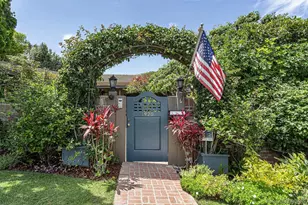 1920 Spindrift Dr, La Jolla, CA 92037 - Photo 4