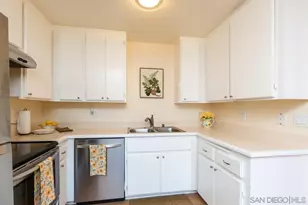 6330 Genesee Ave, San Diego, CA 92122 - Photo 6